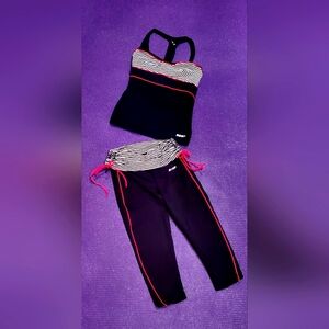 Bebe Sport 2-PC BLK/WHT/RED Tank Top w/Shelf Bra & Capri Leggings - Both XS.